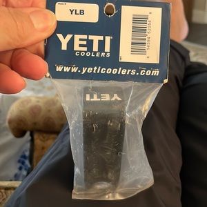 COPY - Yeti security lock bracket for Yeti cooler. Keeps ice 24 hrs.No Lock